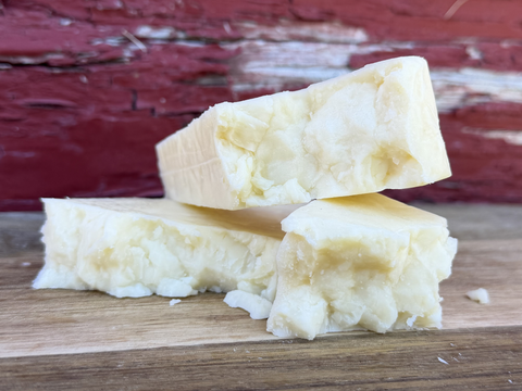 Cascade Raw Milk Cheddar 4.5oz